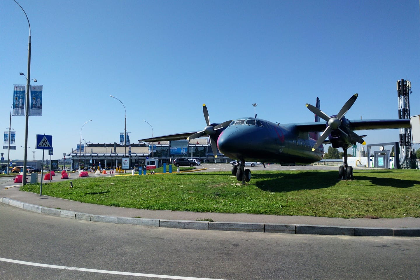 Zhuliany Airport, Kyiv